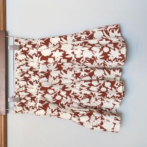 XS Floral Skirt 100% Cotton Universal Threads Pockets Iced Coffee Brown & Cream